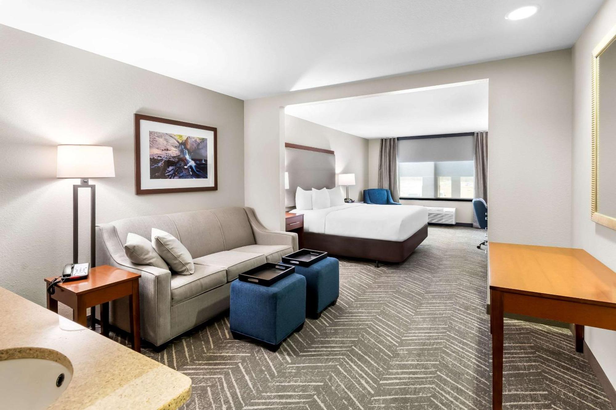 Comfort Inn & Suites Mountain Iron And Virginia Esterno foto