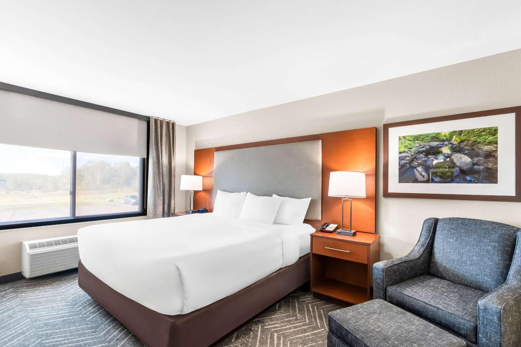 Comfort Inn & Suites Mountain Iron And Virginia Esterno foto