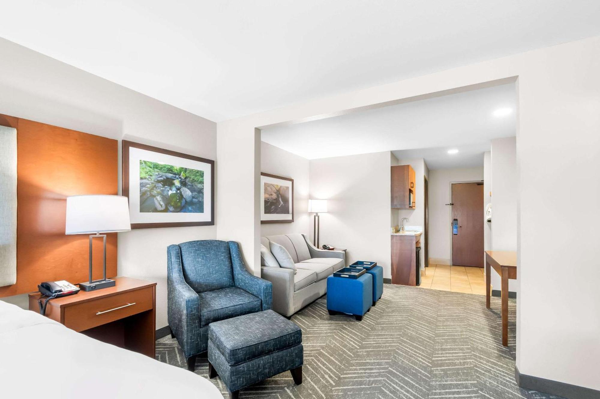 Comfort Inn & Suites Mountain Iron And Virginia Esterno foto